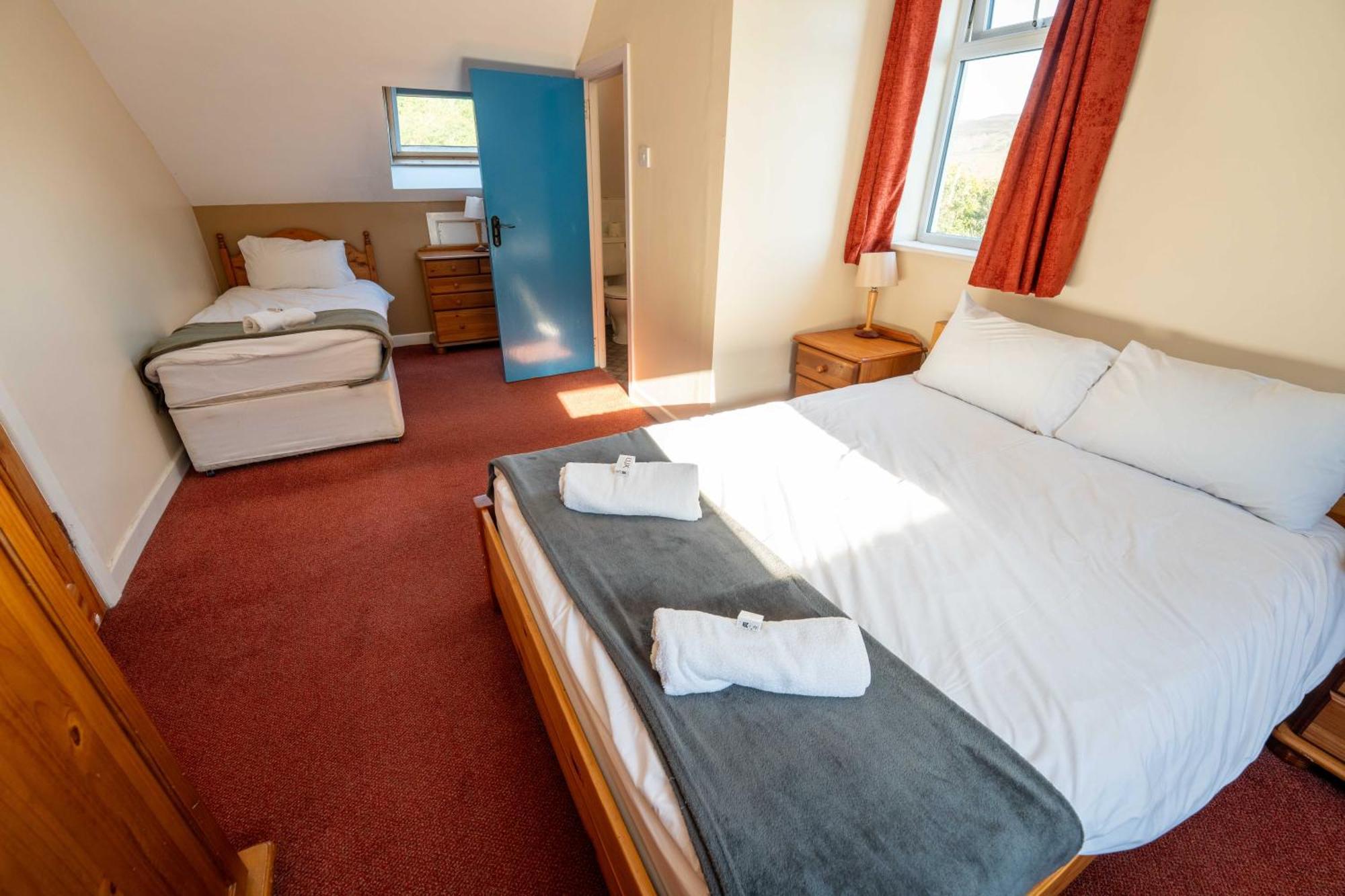 Aras Ghleann Cholm Cille Hotell Glencolumbkille Exteriör bild